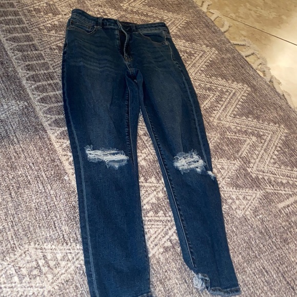 American Eagle Outfitters Denim - AmericN eagle mom jeans